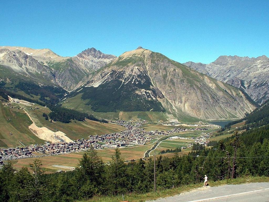 Chalet Meridiana Appartamento 4 Livigno Exterior photo